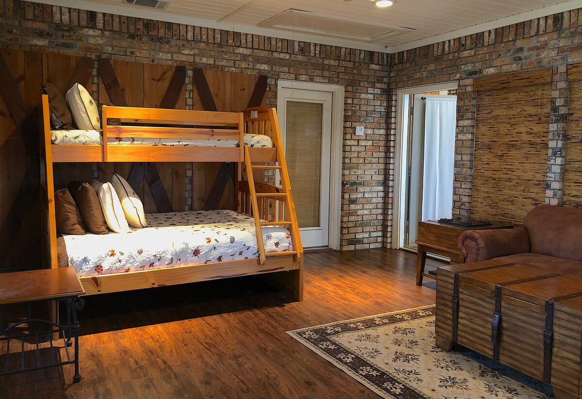 Bunk room with sitting area